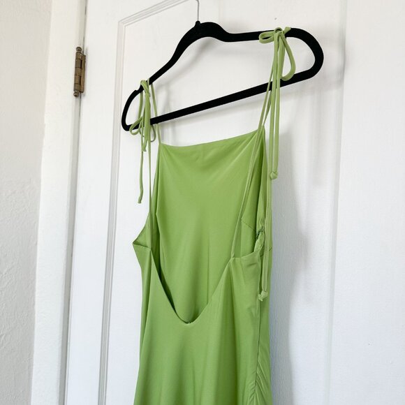 Cult Gaia | 100% Silk Giselle Asymmetric Tasseled Linen Dress in Lime Green - Picture 8 of 11